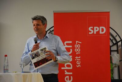 Frank Sell bei seiner Ansprache beim Frühjahrsempfang der SPD Feuerbach